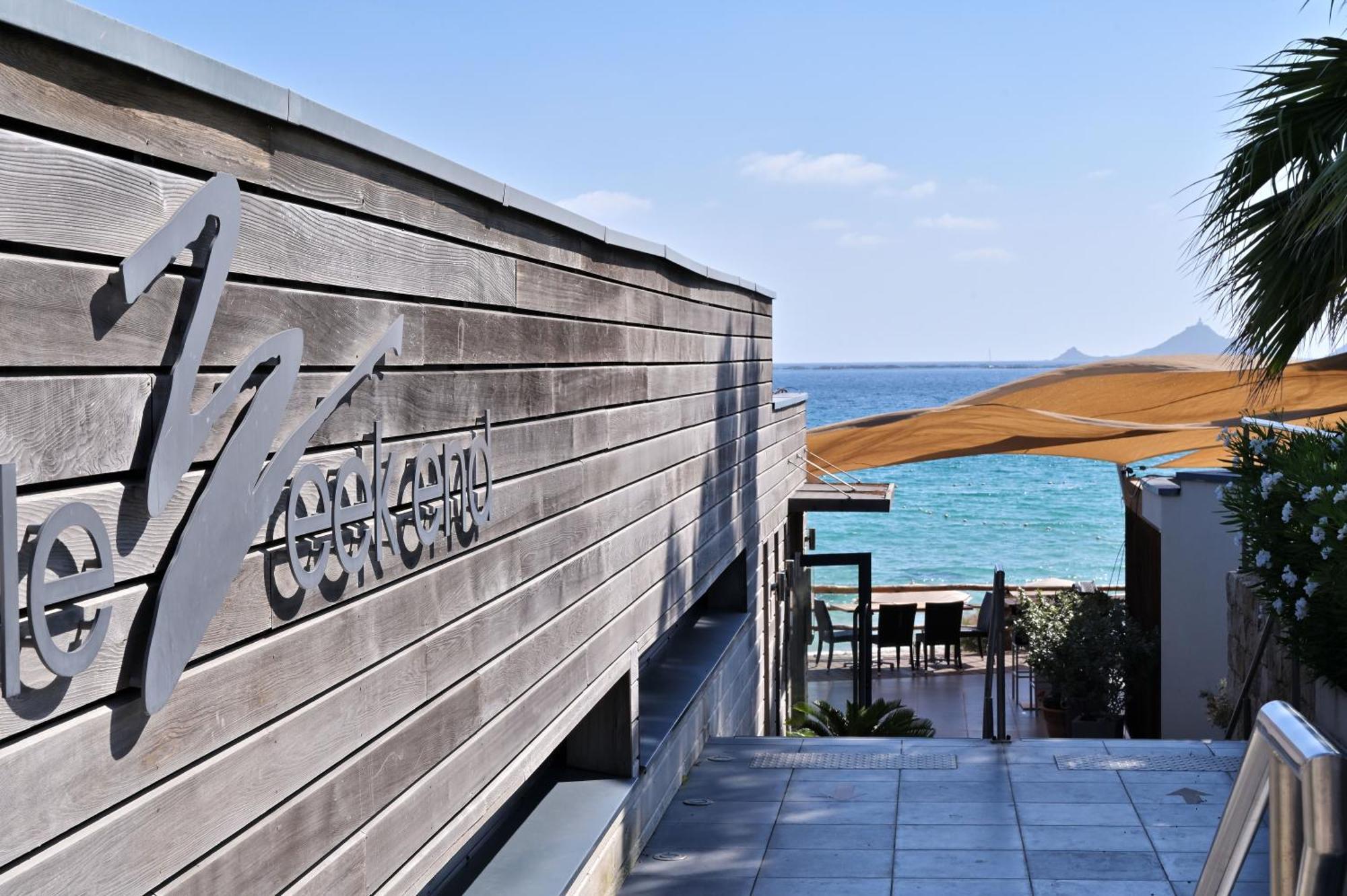 Hotel Le Week End อฌักซิโอ้ ภายนอก รูปภาพ